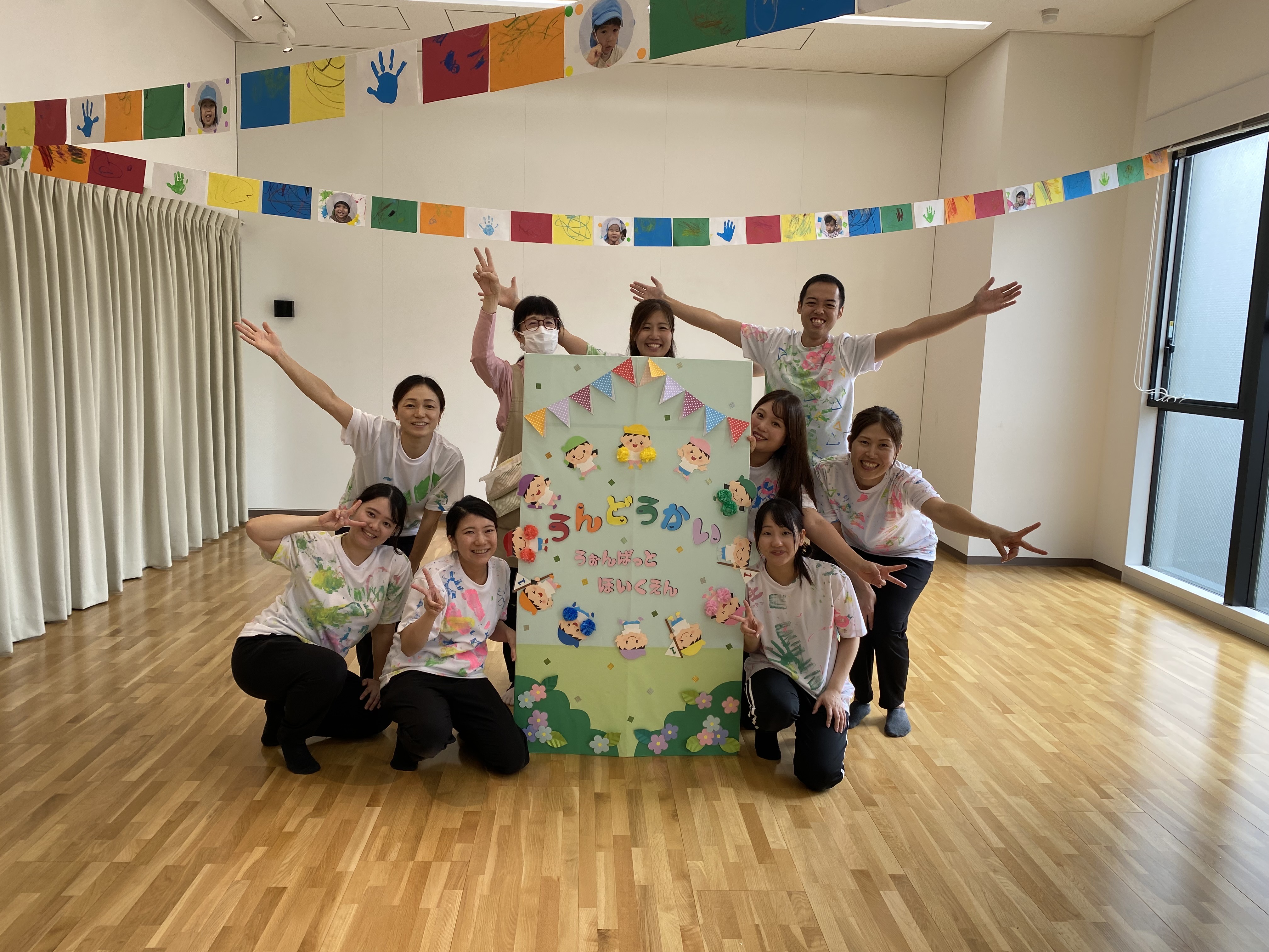 男性と女性のスタッフ